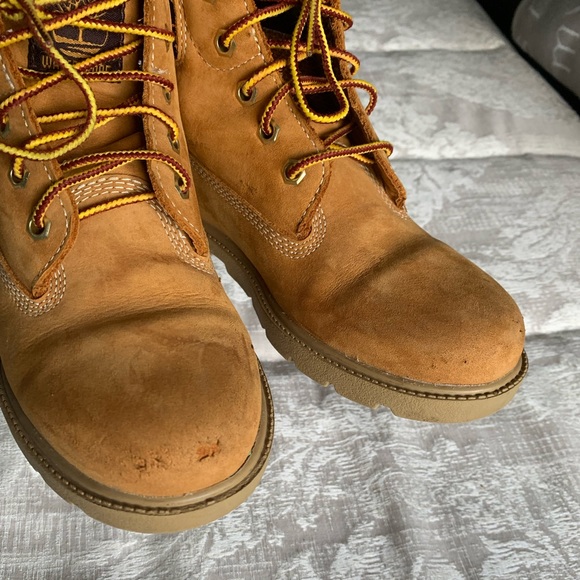 Timberland classic premium leather wheat boot - Picture 4 of 13